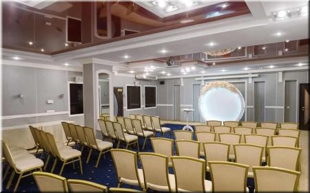 Торжественная церемония регистрации брака с оформлением зала