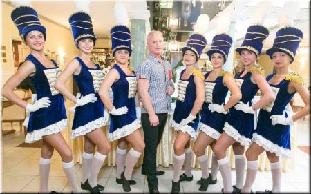 10 лет отелю