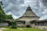 Pokrovskaya Tower is one of the largest castle towers in Europe! картинка